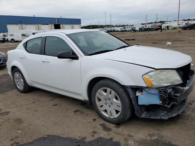 1B3BD4FG5BN548673 - 2011 DODGE AVENGER EXPRESS WHITE photo 4