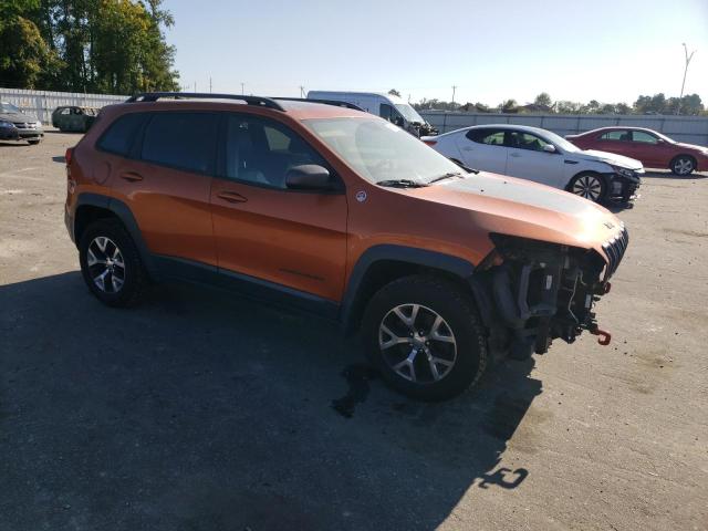 1C4PJMBS7GW112724 - 2016 JEEP CHEROKEE TRAILHAWK ORANGE photo 4