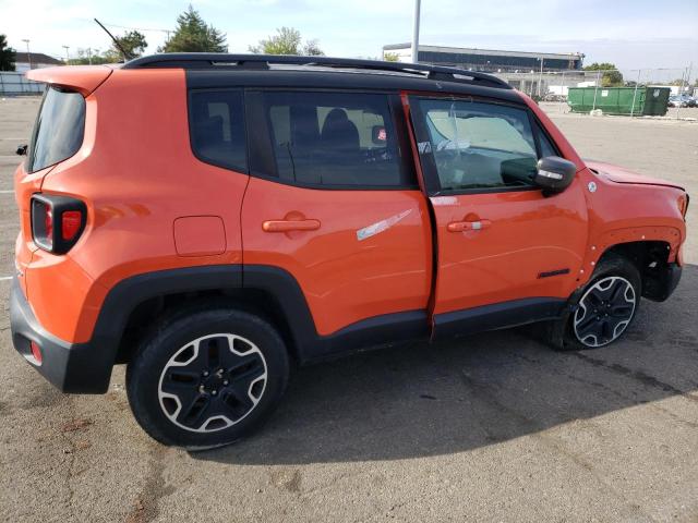 ZACCJBCB3HPG56976 - 2017 JEEP RENEGADE TRAILHAWK ORANGE photo 3