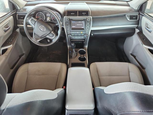 4T1BF1FK2HU321060 - 2017 TOYOTA CAMRY LE WHITE photo 8