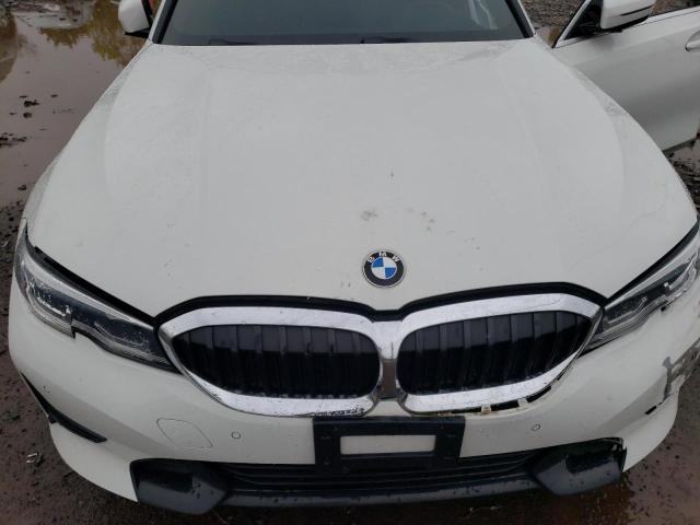 3MW5R7J04L8B33287 - 2020 BMW 330XI WHITE photo 11