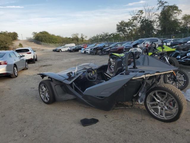 57XAAPHD1P8154995 - 2023 POLARIS SLINGSHOT SL GRAY photo 3