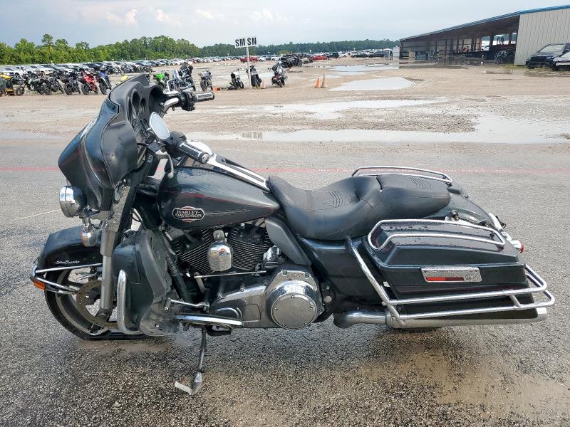 1HD1FC4119Y632574 - 2009 HARLEY-DAVIDSON FLHTCU CHARCOAL photo 3