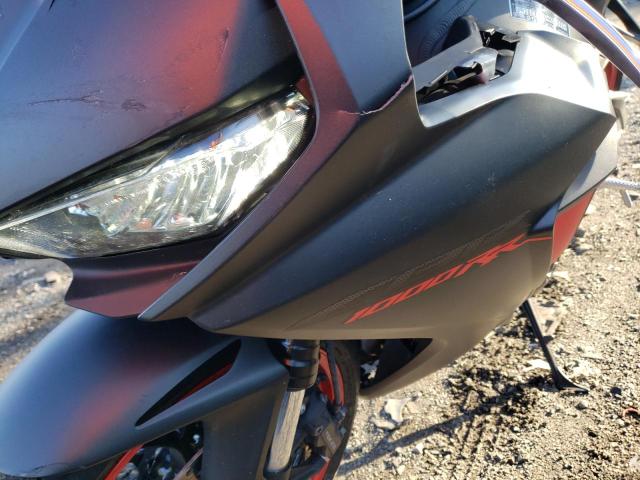 JH2SC7758HK000524 - 2017 HONDA CBR1000 RA BLACK photo 9