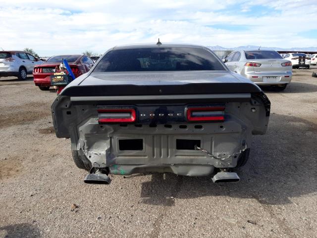 2C3CDZFJ3HH598330 - 2017 DODGE CHALLENGER R/T 392 GRAY photo 6