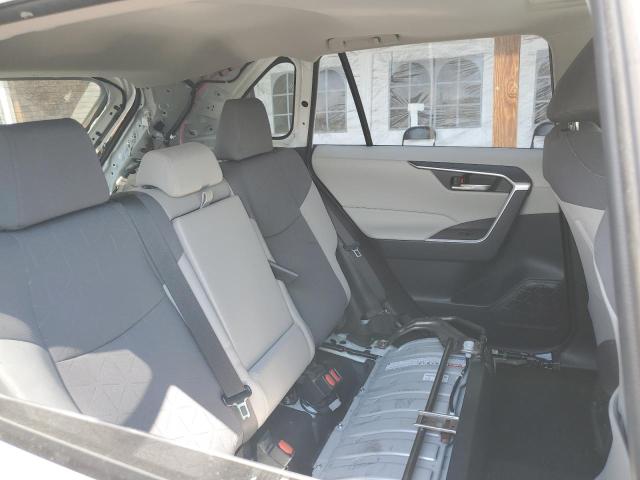 JTMRWRFV2KD029069 - 2019 TOYOTA RAV4 XLE Biały zdjęcie 10