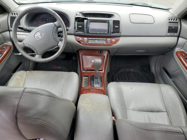 JTDBF32K960168445 - 2006 TOYOTA CAMRY LE GREEN photo 8