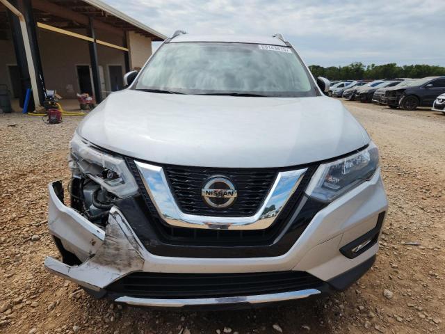 5N1AT2MT8JC834928 - 2018 NISSAN ROGUE S 银色 照片 5