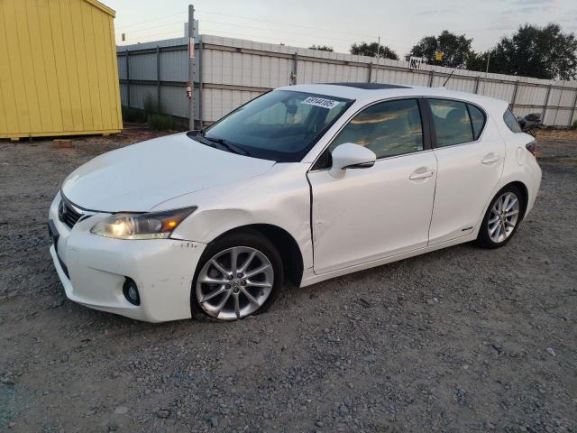 2013 LEXUS CT 200, 