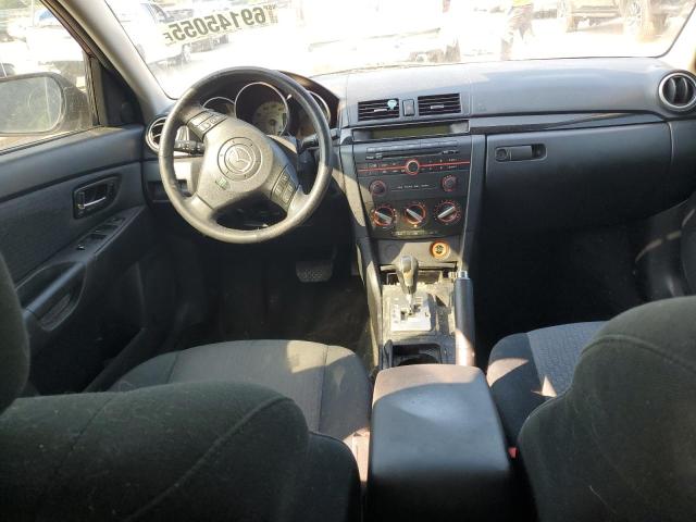 JM1BK32F681162646 - 2008 MAZDA 3 I RED photo 8