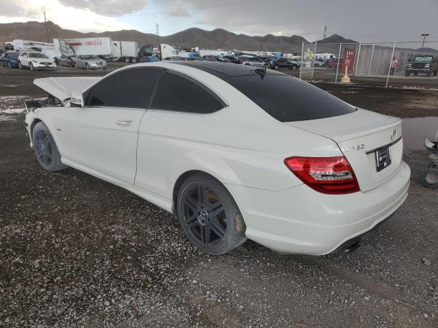 WDDGJ4HB9CF799972 - 2012 MERCEDES-BENZ C 250 WHITE photo 2