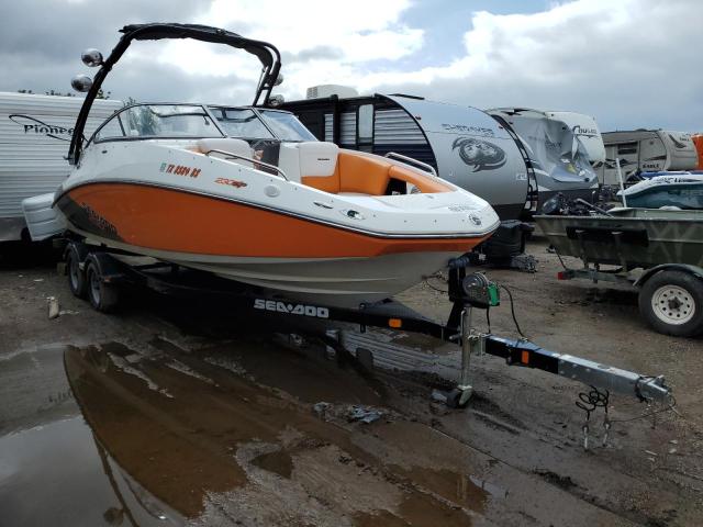 CEC15441D212 - 2012 SEAD BOAT ORANGE photo 1