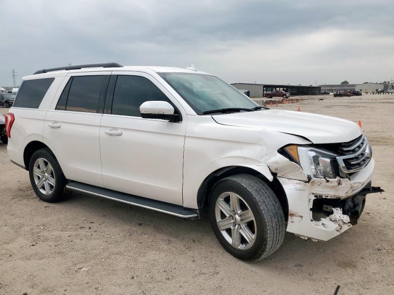 1FMJU1HT1KEA76874 - 2019 FORD EXPEDITION XLT WHITE photo 4