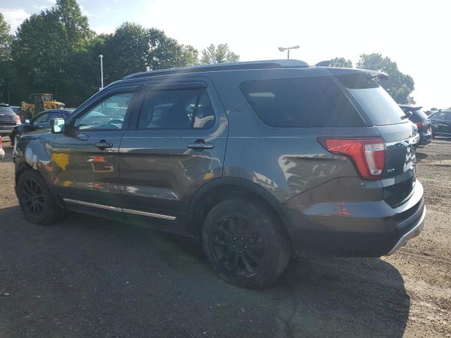 1FM5K8D87HGA40525 - 2017 FORD EXPLORER XLT Մոխրագույն լուսանկար 2