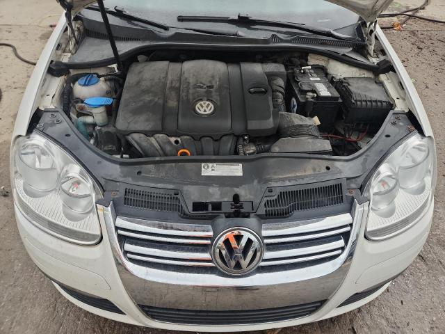 3VWRX7AJ6AM166022 - 2010 VOLKSWAGEN JETTA SE 白色 照片 11