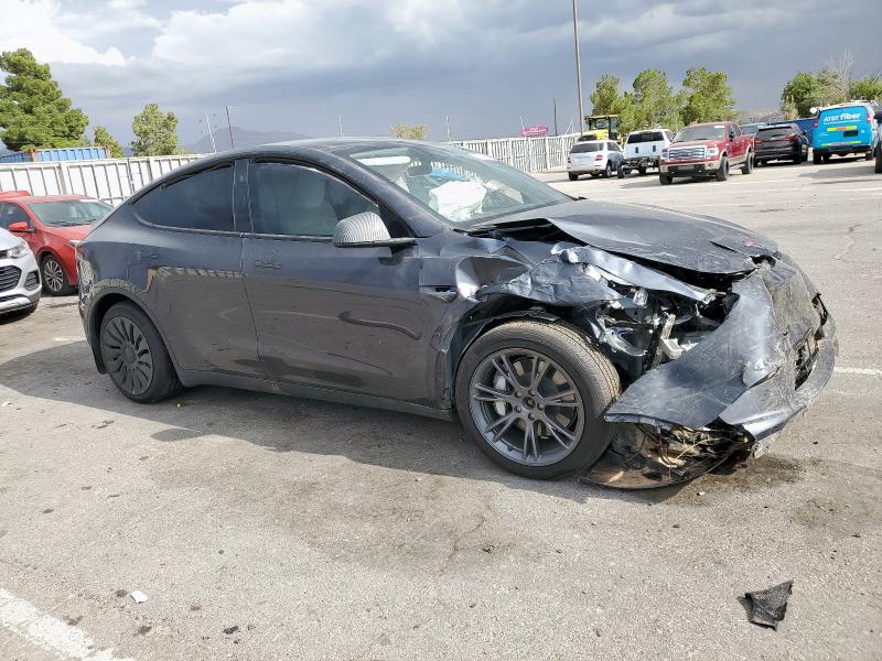 7SAYGAEE9RF205746 - 2024 TESLA MODEL Y Gris foto 4