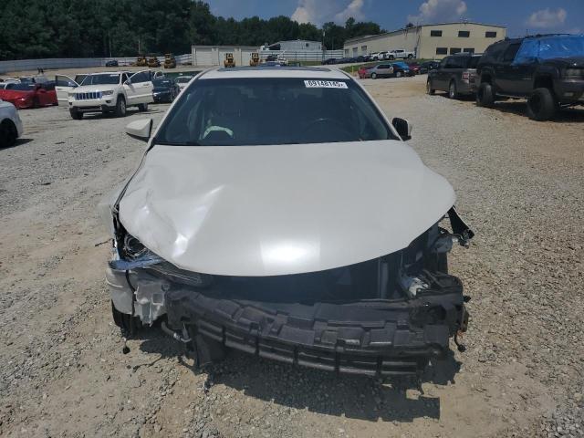4T1BF1FK7HU620995 - 2017 TOYOTA CAMRY LE WHITE photo 5