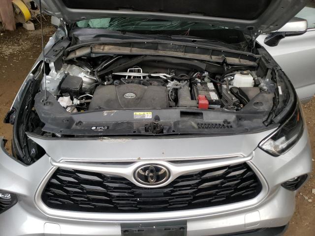 5TDGZRAH8MS530670 - 2021 TOYOTA HIGHLANDER XLE ვერცხლისფერი ფოტო 12