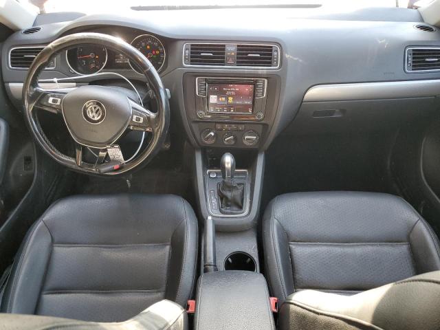 3VWDB7AJ7HM280565 - 2017 VOLKSWAGEN JETTA SE RED photo 8