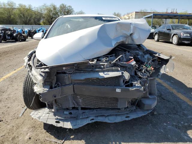 3KPC24A67LE101565 - 2020 HYUNDAI ACCENT SE SILVER photo 5