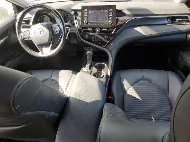 4T1G11AK6NU706936 - 2022 TOYOTA CAMRY SE შავი ფოტო 8