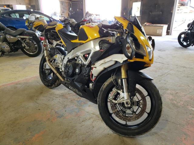 ZD4RKU047DS000037 - 2013 APRILIA RSV4 R YELLOW photo 1