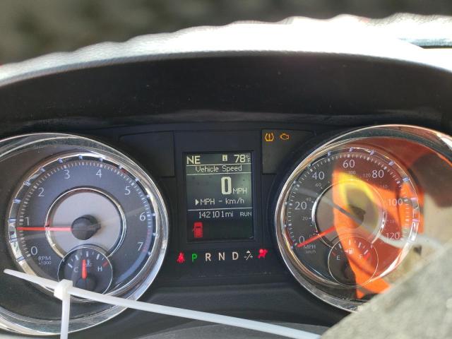 2C4RC1BG3GR142003 - 2016 CHRYSLER TOWN & COU TOURING RED photo 9