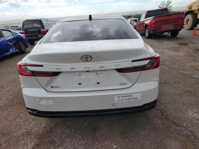 4T1DAACK4SU066169 - 2025 TOYOTA CAMRY XSE WHITE photo 6