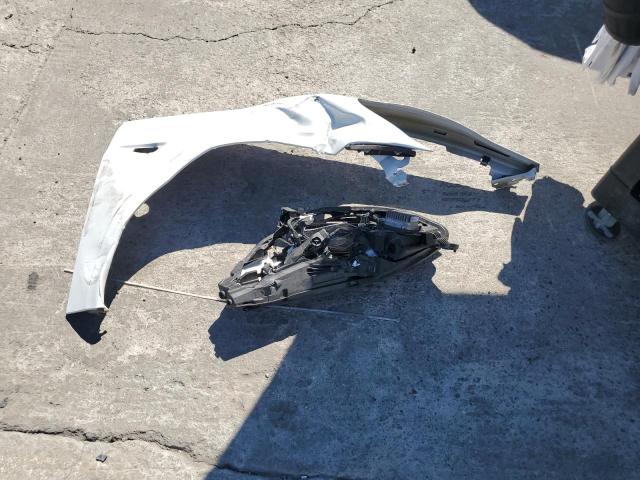 5YJ3E1EA9NF359670 - 2022 TESLA MODEL 3 WHITE photo 12