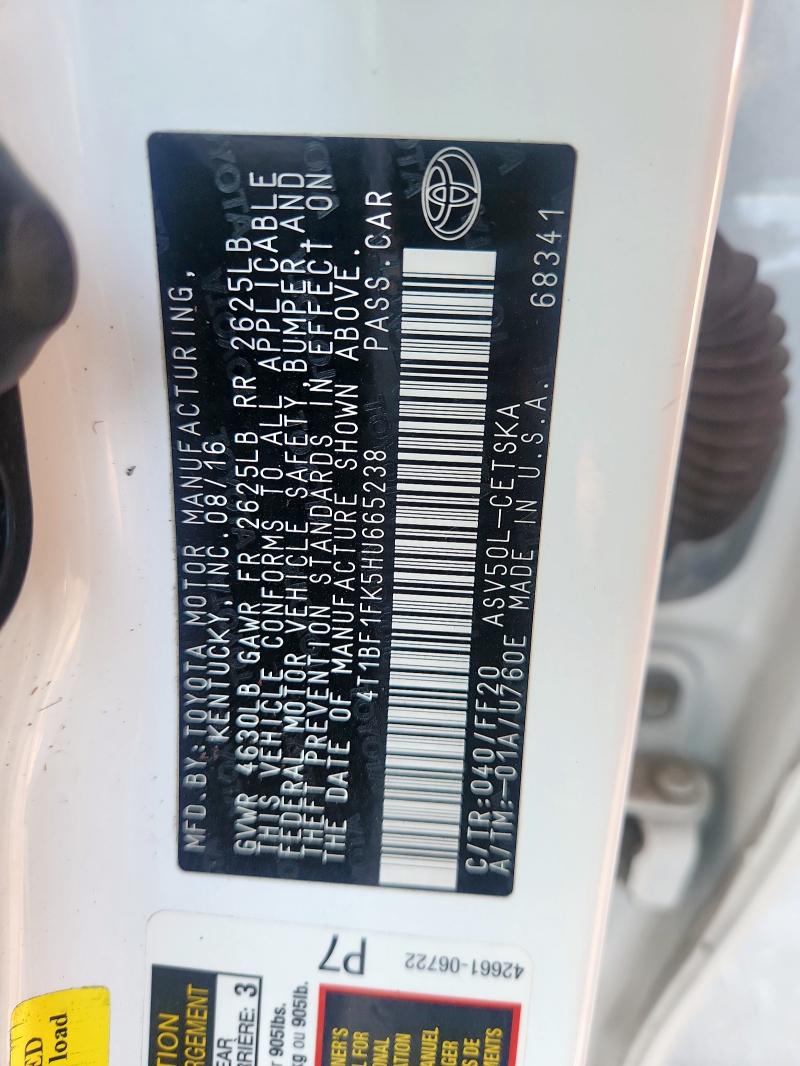 4T1BF1FK5HU665238 - 2017 TOYOTA CAMRY SE LE WHITE photo 12