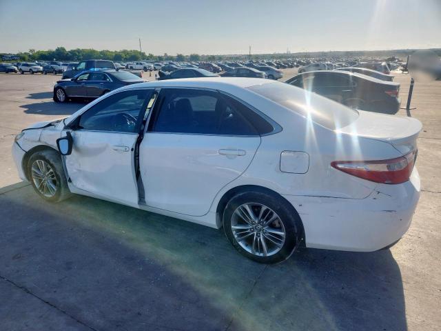 4T1BF1FK5HU665238 - 2017 TOYOTA CAMRY SE LE WHITE photo 2