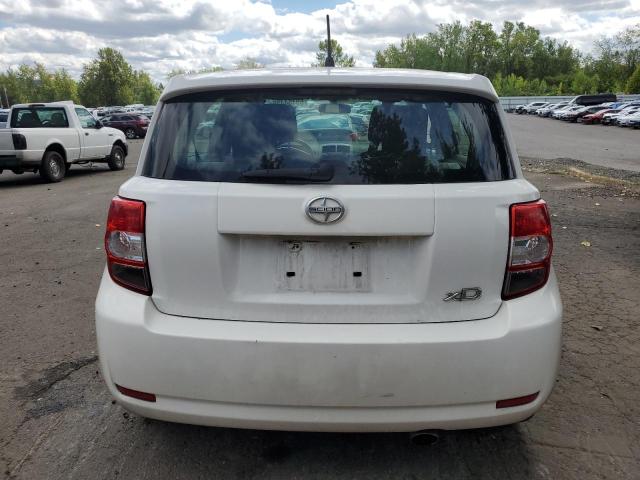 JTKKU4B42B1012340 - 2011 TOYOTA SCION XD WHITE photo 6