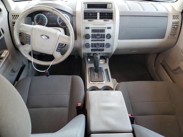 1FMCU0DG4AKB30129 - 2010 FORD ESCAPE XLT 红色 照片 8