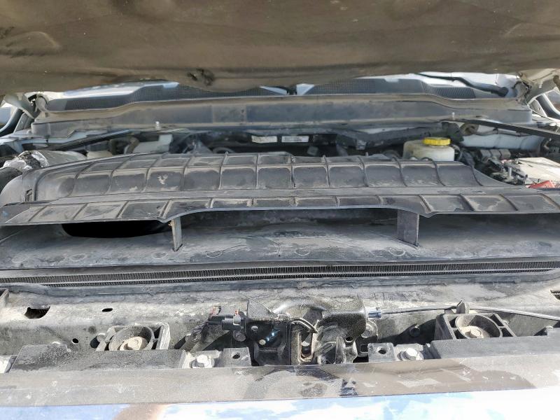 3C6UR5HL2LG315487 - 2020 RAM 2500 TRADESMAN WHITE photo 11