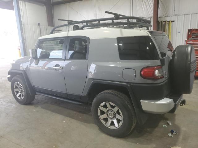 JTEBU4BF2EK204568 - 2014 TOYOTA FJ CRUISER GRAY photo 2