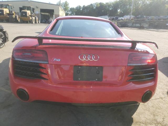 WUAAUAFG1F7000899 - 2015 AUDI R8 4.2 QUATTRO RED photo 6