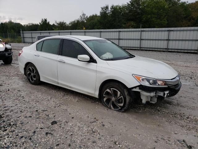 1HGCR2F34HA095377 - 2017 HONDA ACCORD LX WHITE photo 4