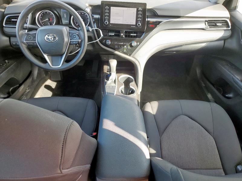 4T1C11AK7NU075208 - 2022 TOYOTA CAMRY LE GRAY photo 8