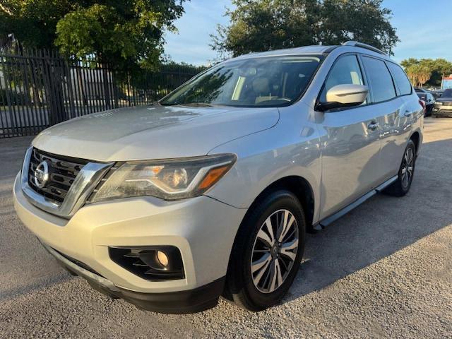 2017 NISSAN PATHFINDER S, null