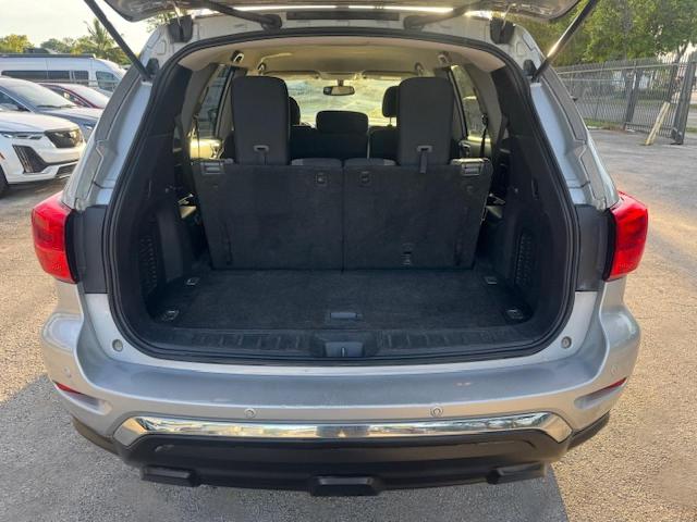 5N1DR2MN2HC672804 - 2017 NISSAN PATHFINDER S SILVER photo 6