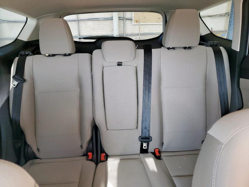 1FMCU0GD7KUC25694 - 2019 FORD ESCAPE SE SILVER photo 10