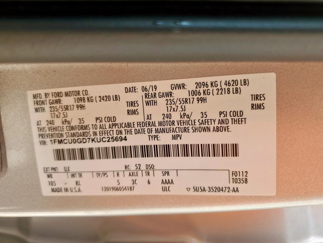 1FMCU0GD7KUC25694 - 2019 FORD ESCAPE SE SILVER photo 13