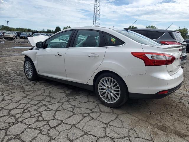 1FADP3J20DL208968 - 2013 FORD FOCUS TITANIUM WHITE photo 2