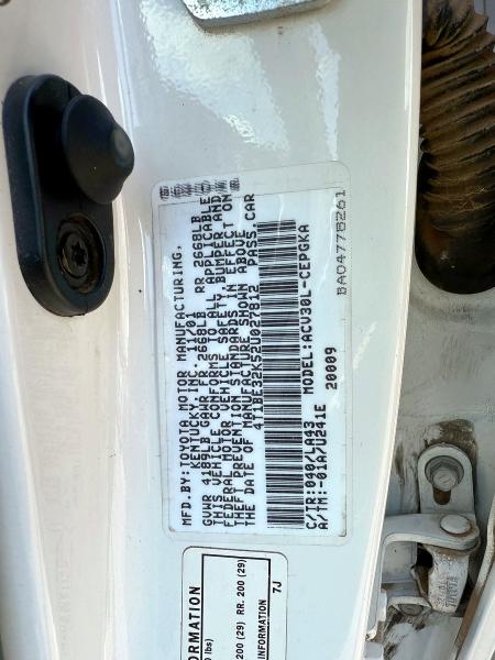 4T1BE32K52U027812 - 2002 TOYOTA CAMRY LE WHITE photo 10