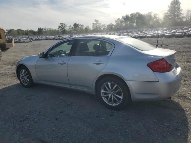 JNKCV61F99M054552 - 2009 INFINITI G37 SILVER photo 2