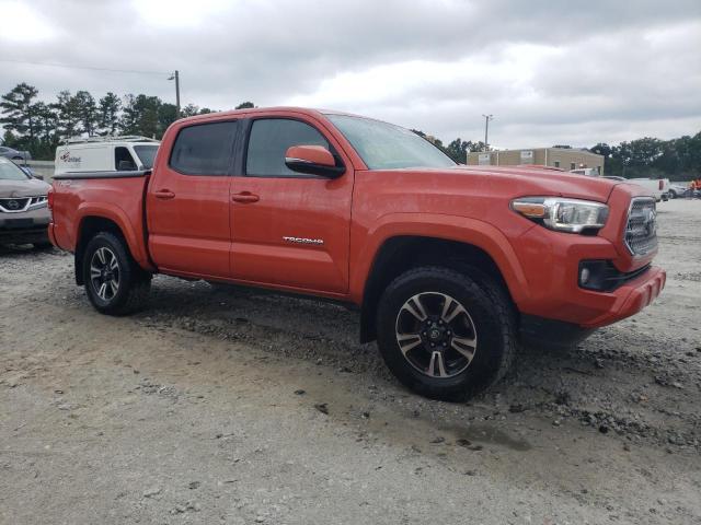 5TFCZ5AN3GX018343 - 2016 TOYOTA TACOMA DOUBLE CAB RED photo 4