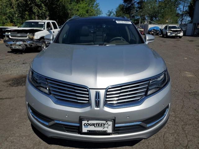 2LMPJ8LP1HBL39234 - 2017 LINCOLN MKX RESERVE Արծաթագույն լուսանկար 5