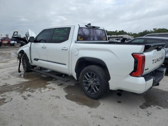 5TFNC5DB1PX016537 - 2023 TOYOTA TUNDRA CREWMAX PLATINUM Weiß Foto 2