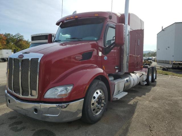 1XPBDP9X4GD354952 - 2016 PETERBILT 579 RED photo 2