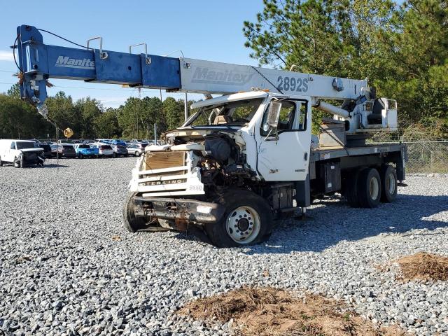 2FZHATAK94AL06483 - 2004 STERLING TRUCK LT 7500 WHITE photo 2